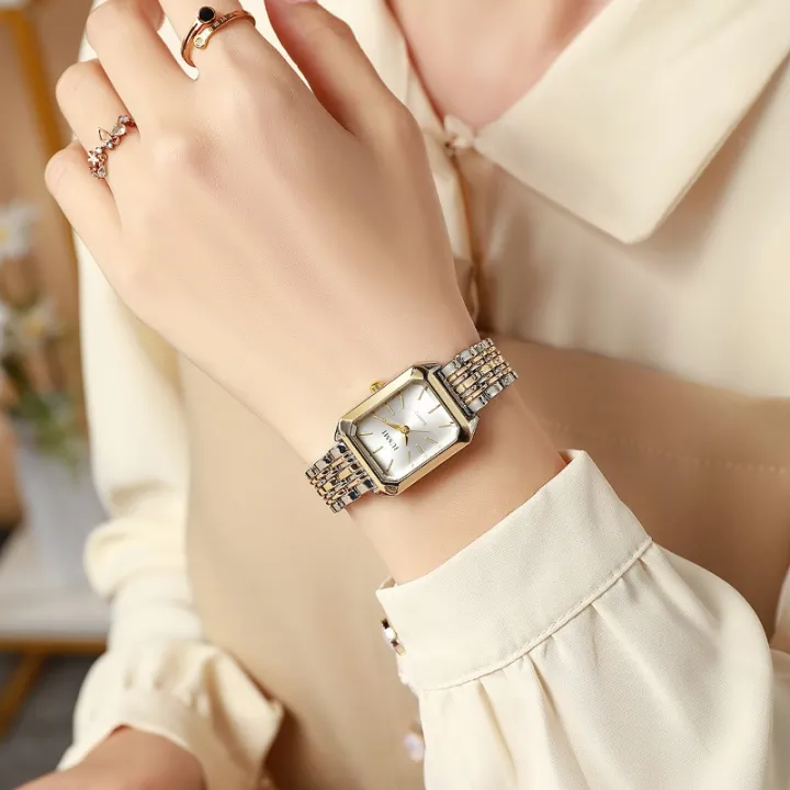 Square%20Women's%20Dual%20Color%20Alloy%20Watch%20Strap%20with%20Steel%20Strap%20and%20Quartz%20Watch%20-%20Image%203