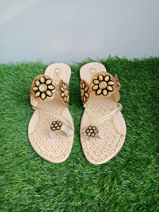 New%20Chappal%20for%20women%20and%20girls%20-%20Image%206