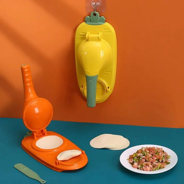 2%20in%201%20DUMPLING%20MAKER%20PITHA%20MAKER%20-%20Image%207