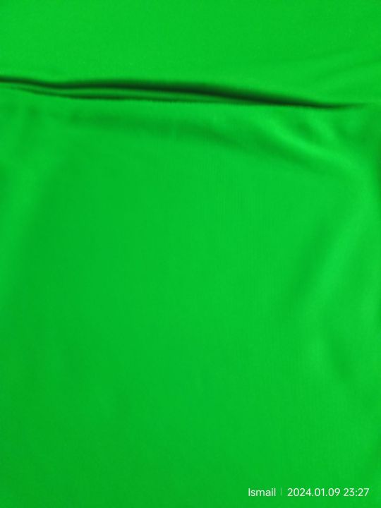 Green%20Screen%205.6%20X%209%20Feet%20Backdrop%20Background%20For%20Photography%20Without%20Stand%20-%20Image%202