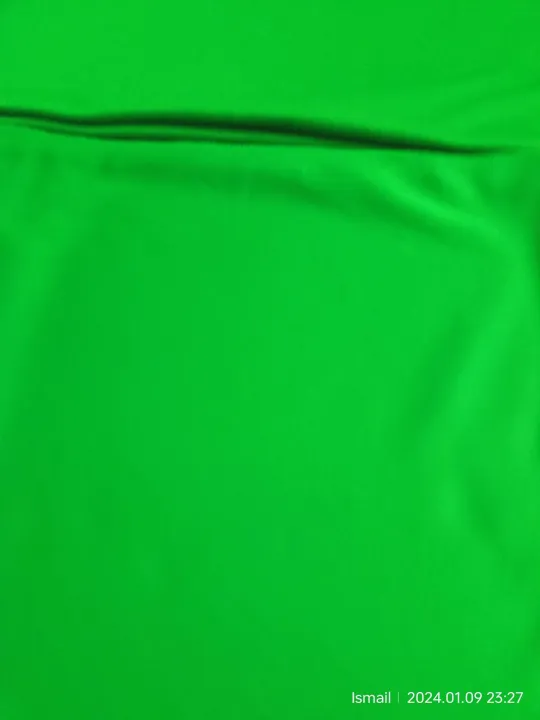 Green%20Screen%205.6%20X%209%20Feet%20Backdrop%20Background%20For%20Photography%20Without%20Stand%20-%20Image%202