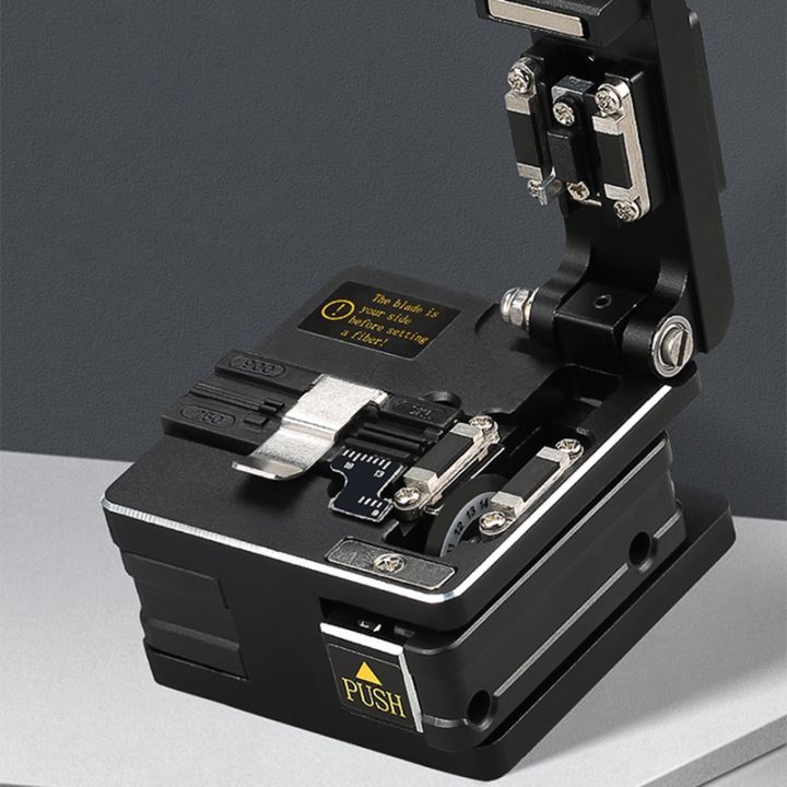 FTTH%20High%20Precision%20Cutting%20Tool%20AUA-S2%20Optical%20Fiber%20Cleaver%20Cable%20Cutting%20Knife%20Fiber%20Cleaver%20-%20Image%208