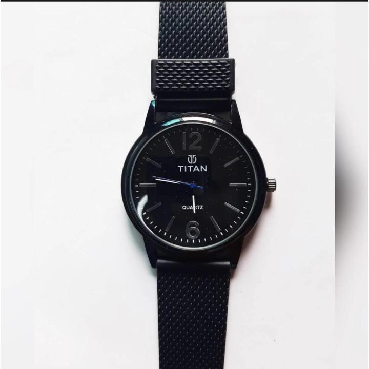 Silicon Belt Analog Watch For Men 1Pcs