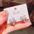 Exquisite and Versatile Flower Stud Earrings Women's High-Grade Temperament Earrings Niche French Entry Lux Earrings New Fashion. 