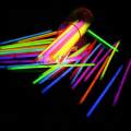 8-color DIY Glow Sticks 100 Pieces Of Fluorescent Sticks Holiday Night Party Children Gift. 