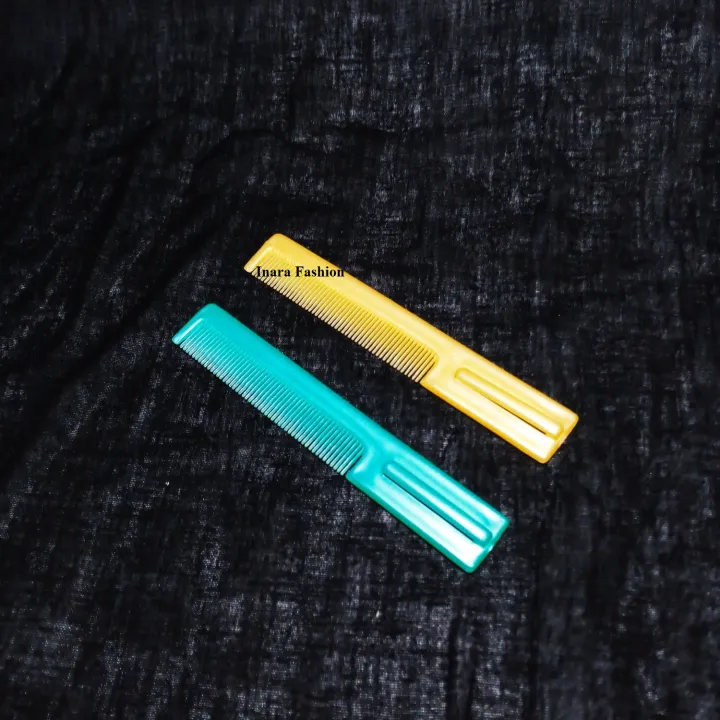Pocket%20Hair%20Comb%20for%20Travel-2%20Piece%20Set%20-%20Image%202
