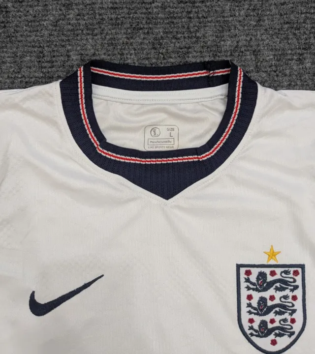England%20Home%20Jersey%20Football%20World%20Cup%202026%20Embroidery%20Logo%20Premium%20Quality%20England%20Home%202026%20-%20Image%202