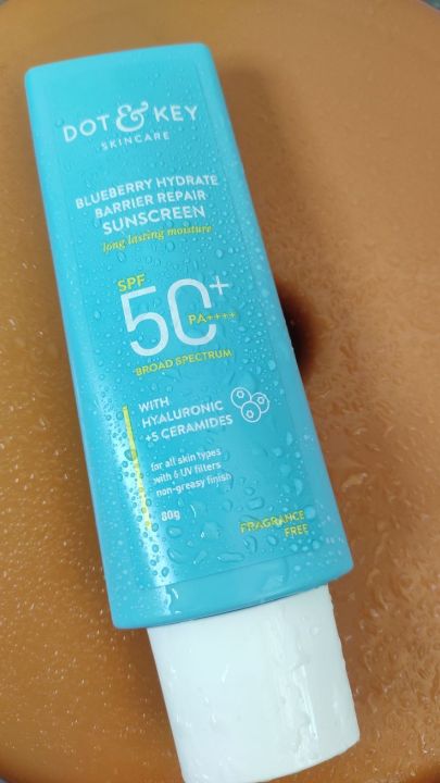 DOT & KEY Blueberry Hydrate + Barrier Repair Sunscreen SPF 50+ PA++++