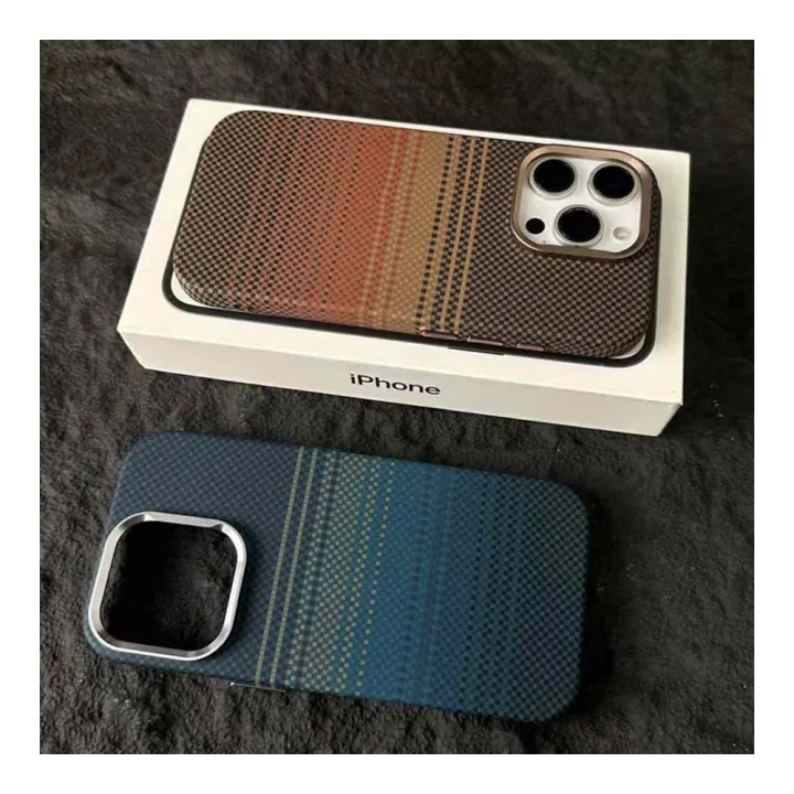 Original%20LUXO%20life%20Premium%20MagSafe%20Reflective%20Case%20For%20Iphone%2011,12,13,14,15%2016%20Pro%20&%20Pro%20Max%20Series%20-%20Image%209