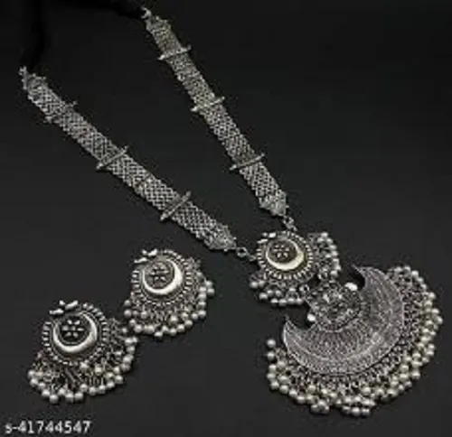 Oxidized%20Silver%20Color%20Long%20Necklace%20Set%20With%20Earings%20-%20Image%205