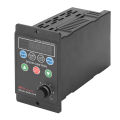 220V 750W Single-Phase Input 3-Phase Output Motor Driver Frequency Converter with Four-Digit Digital Tube Display.