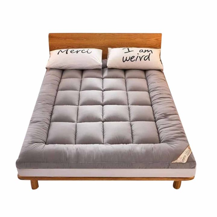 6/7 Feet Deluxe Mattress Topper