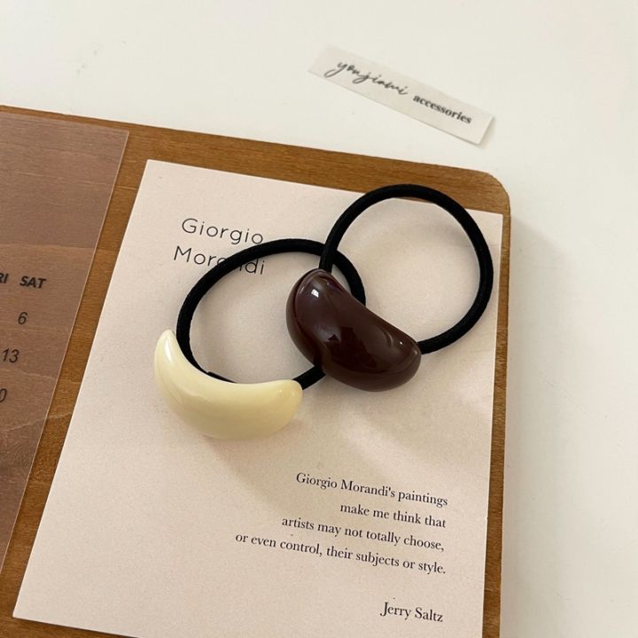 Korean%20Dongdaemun%20chic%20hair%20rope%20for%20women,%20simple%20temperament,%20cool%20style,%20acrylic%20arc%20black%20rubber%20band%20headband%20hair%20rope%20-%20Image%202