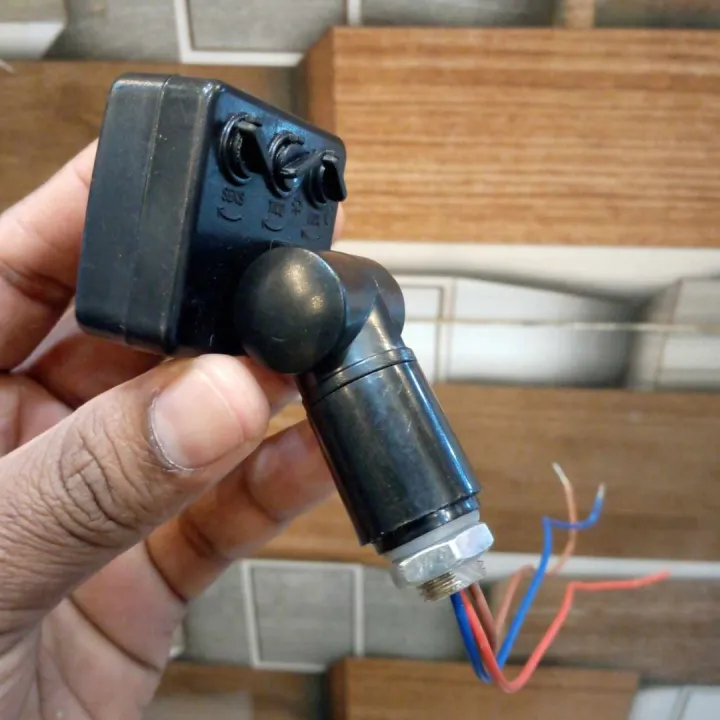 BLACK%20Color%20AC%20220V%203-4%20Meter%20100W%20PIR%20Body%20Infrared%20Motion%20Sensor%20Switches%20Automatic%20Light%20Switch%20Human%20Motion%20Body%20PIR%20Infrared%20Motion%20Sensor%20Switch%20Movement%20Detector%20Intelligent%20Lamps%20Controller%20-%20Image%205