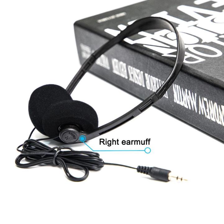 Retro%20Feelings%20Portable%20Wired%20Small%20Headphones%20Music%20Mp3%20Walkman%20INS%20Style%20Headset%20Sports%20Fashion%20Photo%20Props%20-%20Image%206