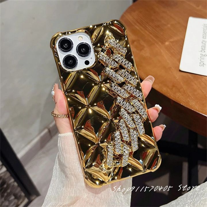 Luxury%20Korean%20Plating%20Rhombus%20Glitter%20Rhinestone%20Crystal%20Bracelet%20Chain%20Phone%20Case%20for%20iPhone%2011%2012%2013%2014%2015%20Pro%20Max%20Back%20Cover%20-%20Image%207