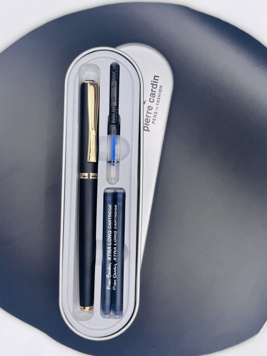 PIERRE%20CARDIN%20Golden%20Eye%20Gold%20Trim%20Fountain%20Pen%20-%20Image%203