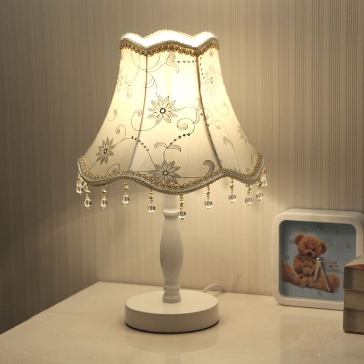 Modern%20Simple%20European%20Table%20Lamp%20Bedroom%20Decoration%20Wedding%20Room%20Warm%20Eye%20Protection%20Nursing%20Table%20Lamp%20Remote%20Control%20Dimming%20Bedside%20Lamp%20-%20Image%204
