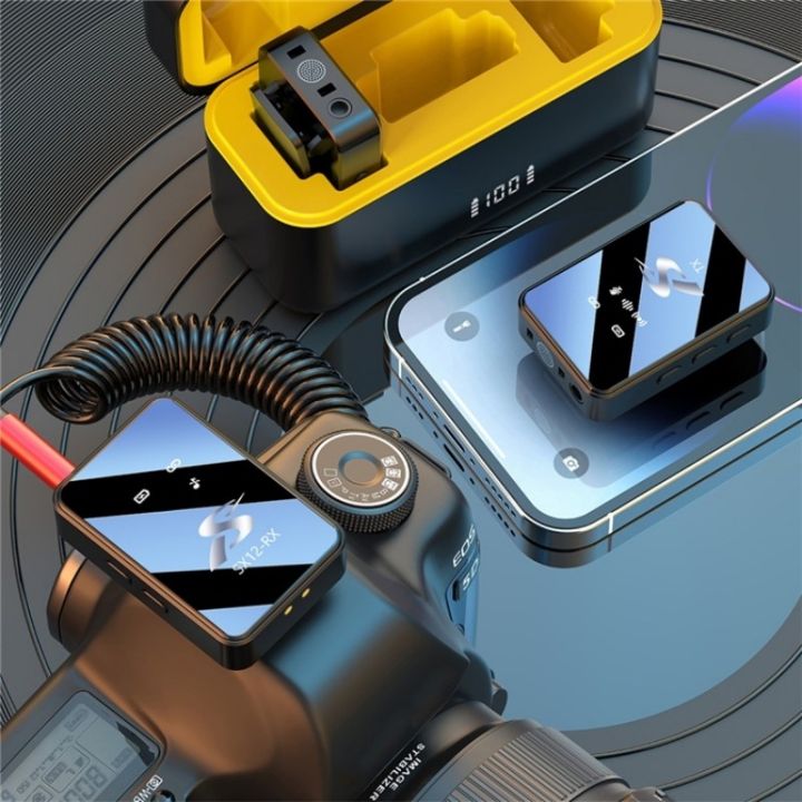 SX12%20Lavalier%20Clip-On%20Wireless%20Microphone%20with%20Dual%20Microphones%20+%20Receiver%20-%20Image%206