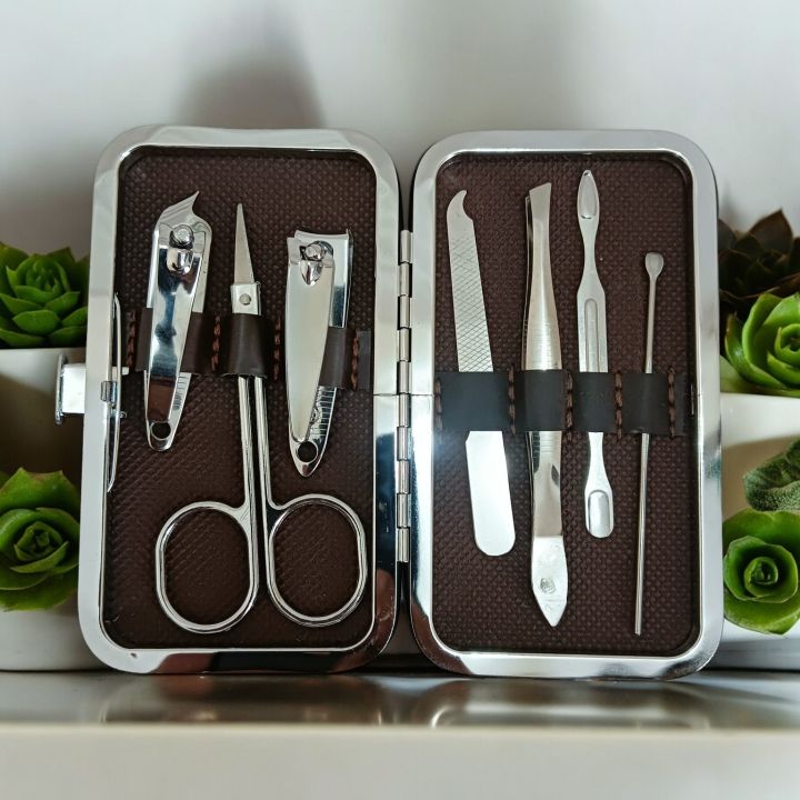 Stainless Steel Nail Clipper Set, 7pcs Green Manicure Art Tools in Portable Case