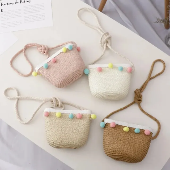 Kids%20Girls%20Large%20Wide%20Brim%20Straw%20Woven%20Sun%20Protection%20Beach%20Hat%20Colorful%20Pompom%20Ball%20Summer%20Floppy%20Bucket%20Cap%20Portable%20Handbag%20-%20Image%204