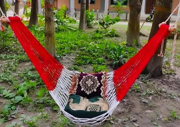 Dolna%20SweetDreams%20Hanging%20Bed-1Pcs/Hand%20Made%20Dulna%20Adult%20Rope%20Bed%20Hanging%20Dulna%20Use%20For%20All%20People%20Large%20Swing%20Rope%20Bed%20Rattan%20Dulna%20-%20Dulna%20-%20Image%205