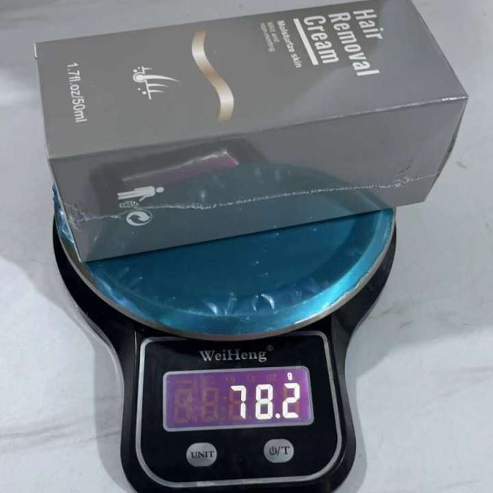PHANSTA%20hair%20removal%20cream%20is%20cleansing,%20gentle,%20non%20irritating,%20providing%20painless%20care%20for%20the%20arms,%20legs,%20and%20underarms%20-%20Image%203
