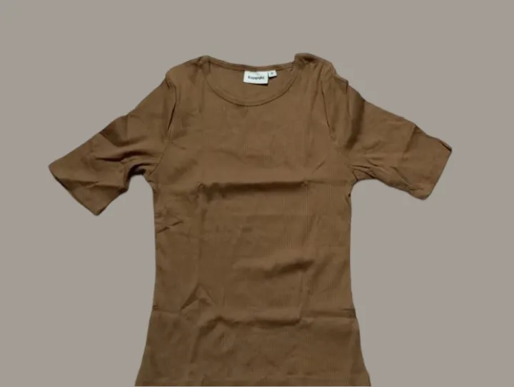 Girls%20T-Shirt%20Rib%20Fabric%20T-Shirt%20-%20Image%202