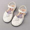 Kids princess sandals summer new baby ISA girls fashion bow soft soled anti slip beach shoes.