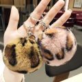 Leopard pri Fluffy Fur Pom Pom Keychain Soft Faux Fur-like Ball Car Keyring Key Holder Women Bag Pendant Jewelry Keychain Charms.