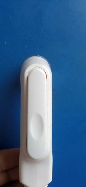 Push%20Shower%20Head%20-%20High%20Water%20Flow,%20Durable%20and%20Easy%20to%20Install%20-%20Image%203