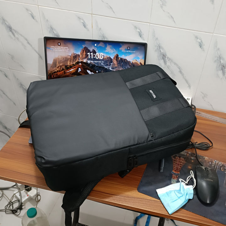 Laptop%20Bag%20%7C%20Office%20Bag%20%7C%20Business%20Bag%20%7C%20High%20Quality%20Office%20Bag%20%7C%20Unique%20Design%20Laptop%20Bag%20%7C%20Modern%20Office%20Bag%20%7C%20Modern%20Laptop%20Bag%20%7C%20-%20Image%209
