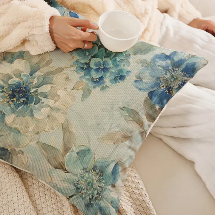 Cross-border%20fashion%20British%20style%20blue%20floral%20pattern%20corduroy%20pillowcase%20square%20animal%20pillowcase%20sofa%20office%20backrest%20-%20Image%203