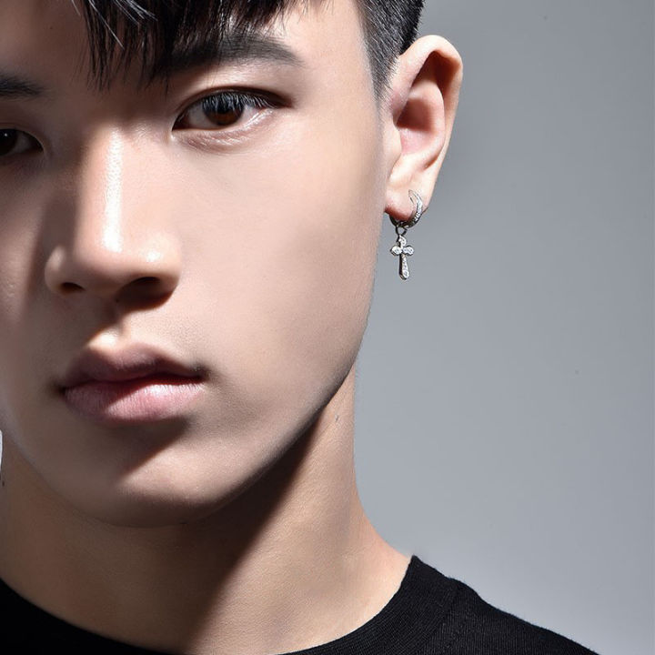 925%20silver%20needle,%20a%20two-wear%20diamond%20earring%20earrings,%20men's%20trendy%20personalized%20single%20cross%20earrings%20-%20Image%202