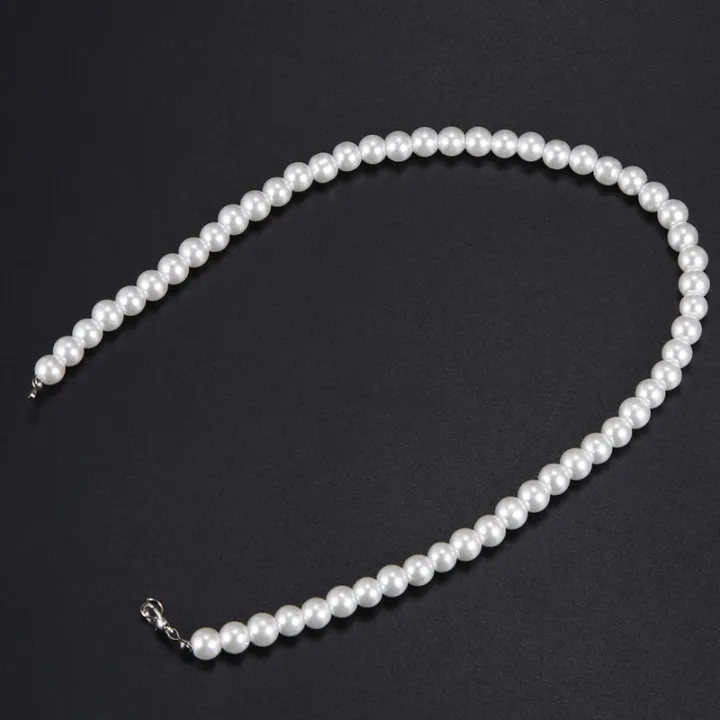 Charm%20Pearl%20Necklace%20w.%20Metal%20Clasp%20-%20Image%203