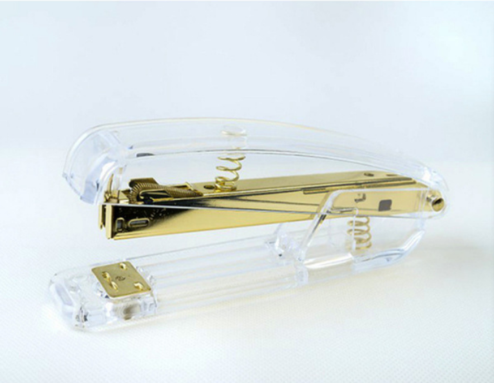 Rose%20Gold%20Stapler%20-%20Image%204