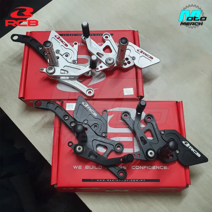 RCB%20S2%20V2%20Single%20Footrest%20Footpeg%20NEW%20for%20R15V3/MT15%20with%20brake%20pedal%20gear%20shifter%20SILVER%20-%20Image%203