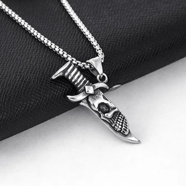 Titanium%20Steel%20Necklace%20Men's%20Trendy%20Light%20Luxury%20Original%20Geometric%20Diamond%20Pendant%20ins%20Cool%20Style%20Simple%20Jewelry%20Female%20Chain%20-%20Image%204