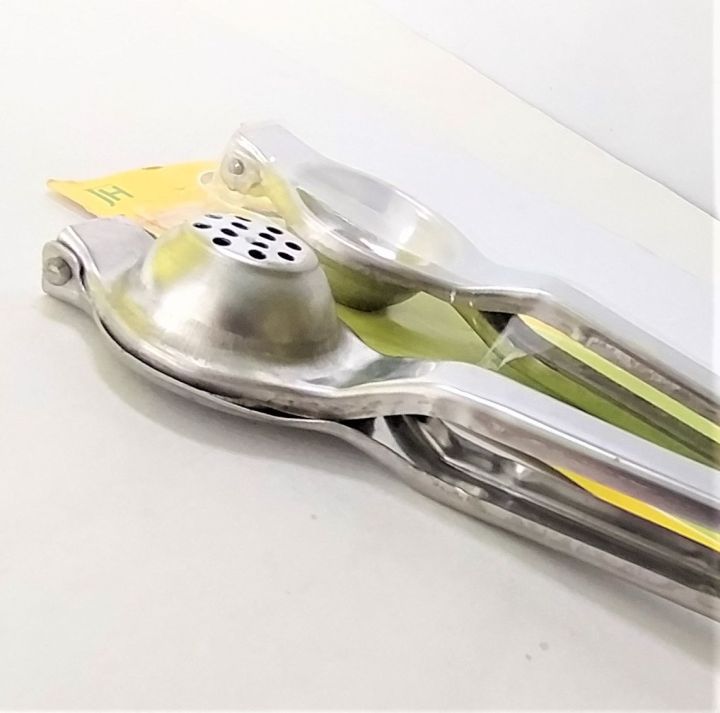 Big%20size%20Manual%20Hand%20Lemon%20Juicer%20Stainless%20Steel%20By%20Safe%20Zone%20-%20Image%202