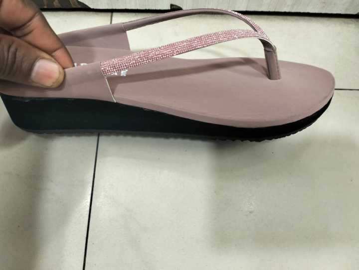 Spark%20Ladies%20Flower%20Slippers%20-%20Image%202