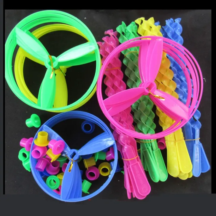 Kindergarten%20Birthday%20Present%20Kids%20Toys%20Game%20Aircraft%20Small%20Flying%20Disk%20Flying%20Gyro%20Flying%20Saucer%20Hand%20Push%20-%20Image%204