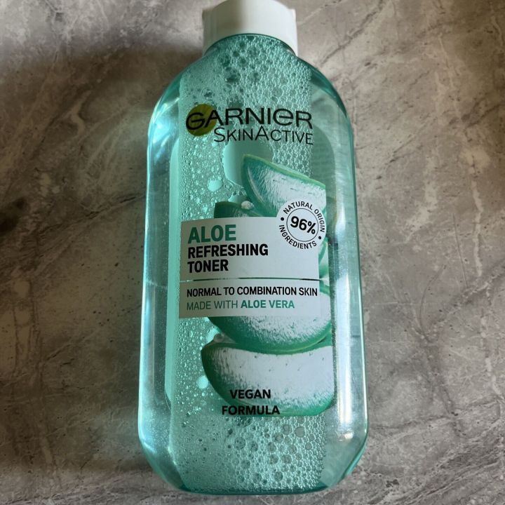 Garnier%20Skin%20Active%20Naturals%20Aloe%20Refreshing%20Toner%20200ml%20UK%20-%20Image%202