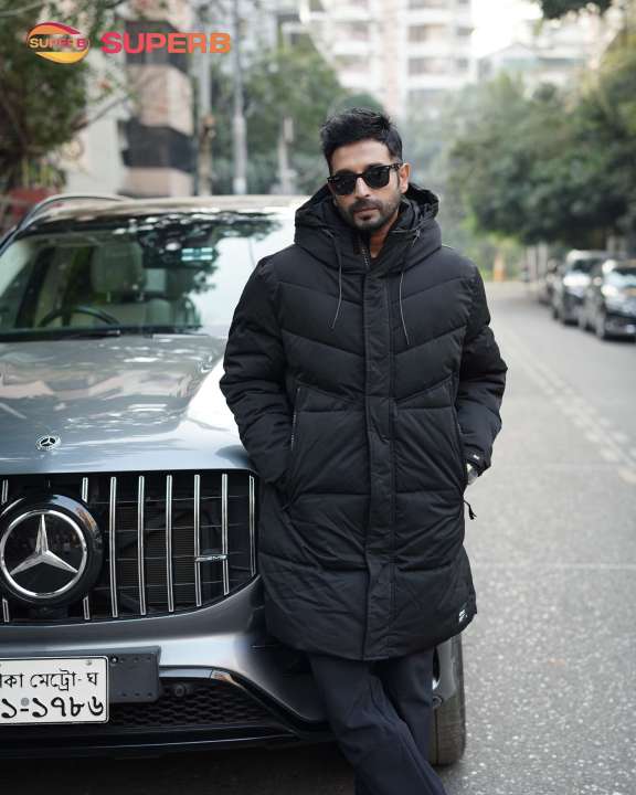 ZARA%20Longline%20Puffer%20Jacket%20%E2%80%93%20Stylish%20&%20Warm%20%7C%7C%20Superb%20Lifestyle%20-%20Image%205