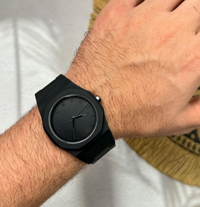 Black%20Arabic%20Aura%20Carbon%20Fiver%20Plastic%20Fashionable%20watch%20For%20Men%20-%20Image%209