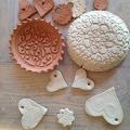 DOZEN Air-Dry Modelling Clay (250g) – 24-Hour Hardening.