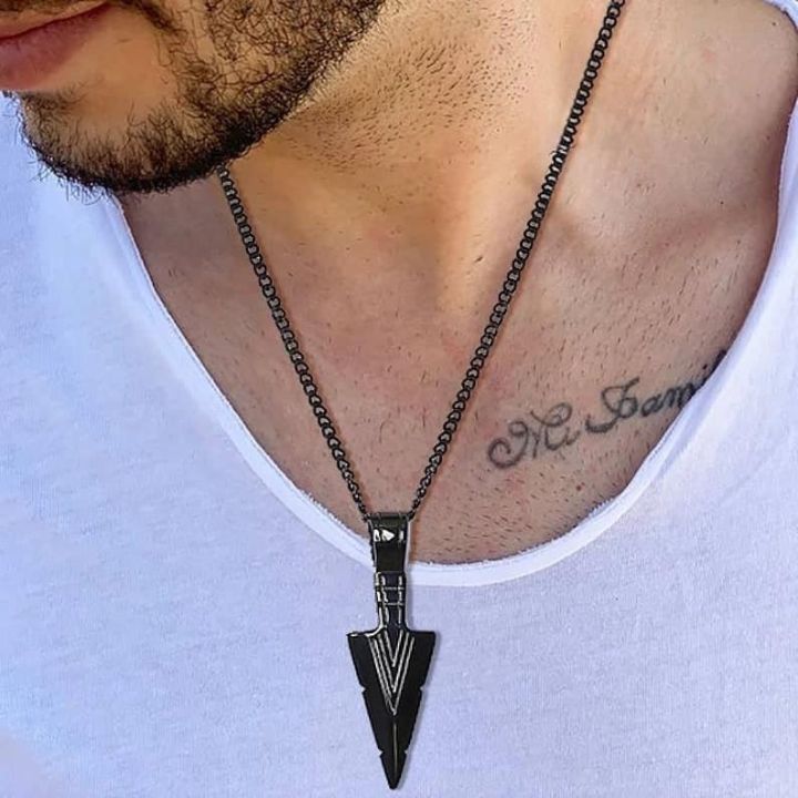 Men's%20Design%20Matte%20Black%20Long%20Necklace%20with%20Arrow%20Pendant%20Jewelry%20Chain%20%20Punk%20Rock%20Christmas%20Halloween%20Gift/Chain%20For%20Men/Pendant%20Necklace%20Chain/%20-%20Image%202