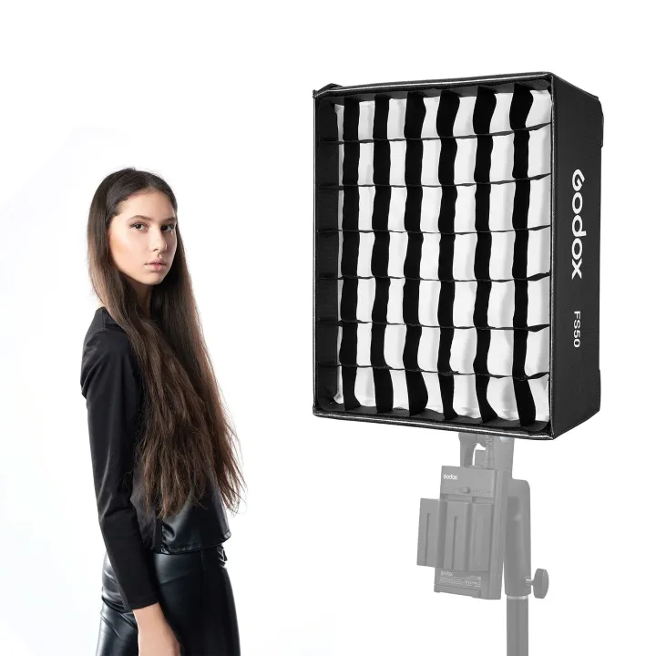 Godox%20FS50%20Quick%20Release%20Rectangular%20Softbox%20Light%20Diffuser%20with%20Grid%20and%20Soft%20Cloth%20-%20Image%207