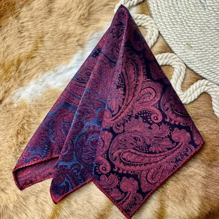 Elegant%20Geometric/Floral%20Polyester%20Pocket%20Square%20for%20Suit%20and%20Blazer,%20Formal%20Business%20Style%20-%2023x23cm%20-%20Image%203