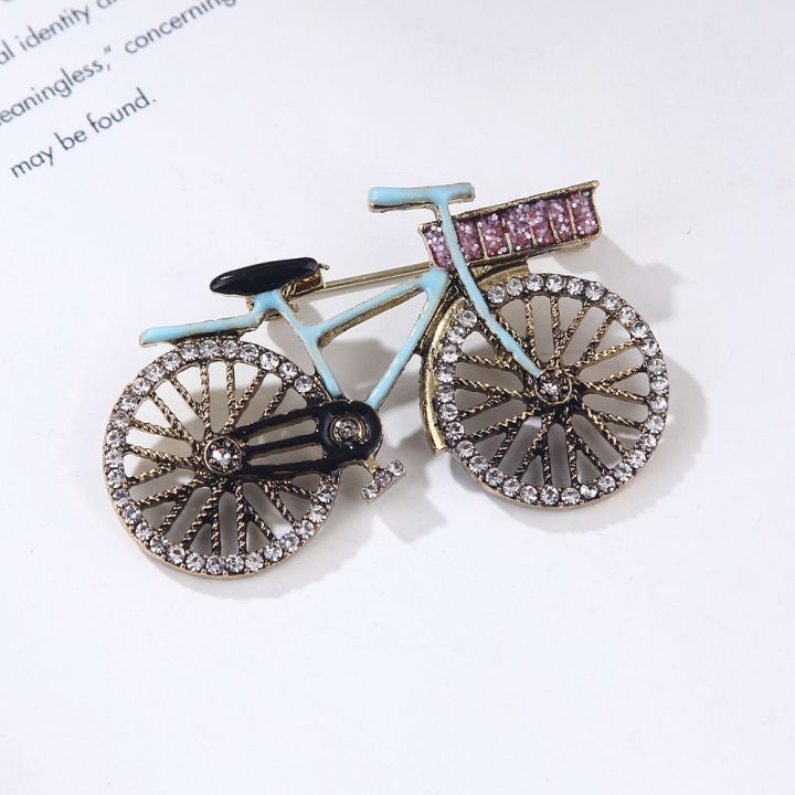Cycle%20Brooch%20Hijab%20Safety%20Pin%20for%20Women%20-%20Image%202