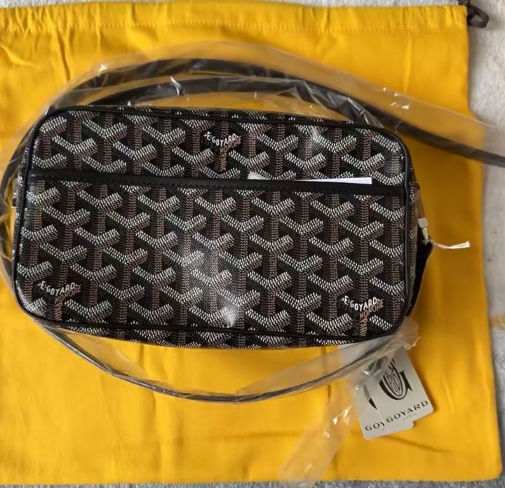 Goya%20Dogtooth%20Cap-Vert%20Backpack%20Camera%20Bag%20Crossbody%20Bag%20-%20Image%207